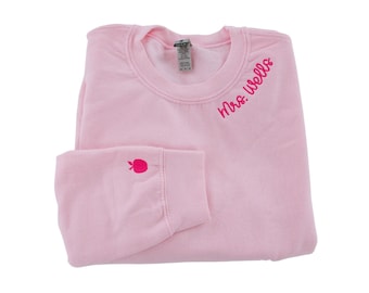 Custom Embroidered Collar/Sleeve Sweatshirt with Motif // Neckline Embroidery, Collar Embroidery, Mama Sweatshirt, Personalized Sweatshirt