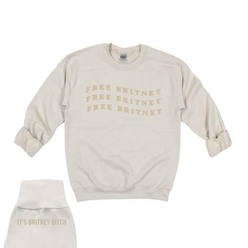 #FreeBritney Sweatshirt Cream