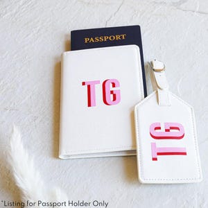 Funda para pasaporte con monograma de sombra // Funda para pasaporte con monograma, funda de cuero personalizada, regalo para luna de miel, billetera para pasaporte