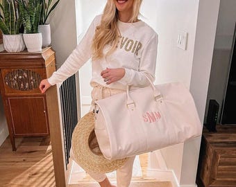 Embroidered Convertible Garment Duffel Bag // Personalized Duffle Bag, Baby Bag, Monogrammed Weekender Bag, Hospital Bag, Monogrammed Duffel
