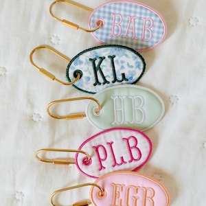 Personlig väsketikett // Personlig bagageetikett, monogramväsketikett, broderad bagageetikett, anpassad reseetikett, personligt väsktillbehör