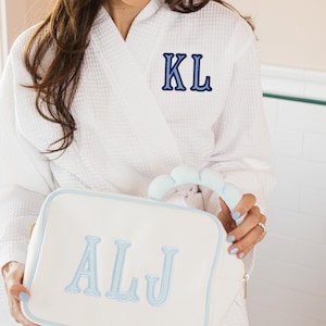 Embroidered Monogram Waffle Knit Robe with Applique // Bathrobe, Luxury Bathrobe, Personalized Robe, Monogrammed Robe, Cozy Gift for Her