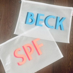 Schatten Monogramm Pool Tasche // Brautjungfern Hochzeit benutzerdefinierte Name Schule Ostern Strand Bachelorette wasserdichte Tasche Aufbewahrungsgeschenke