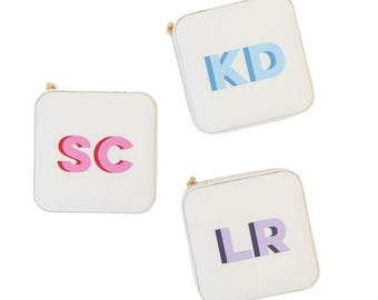 シャドウモノグラムトラベルジュエリーケース // パーソナライズされたカスタムプリントジュエリーボックスオーガナイザー ブライズメイドプロポーズギフト 彼女へのカスタムママギフト