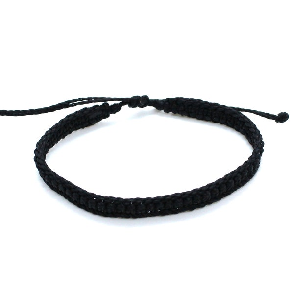 Bracelet noir macrame simple, bracelet de l'amitié fil, bracelet fin surfeur plage, bracelet brésilien tissé main, bracelet hombre ficelle