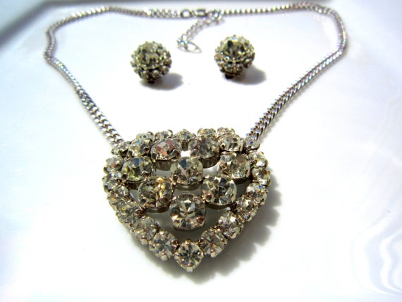 Vintage Rhinestone Heart Necklace and Earrings Se… - image 1