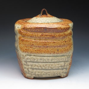 Robert Briscoe Altered Stoneware Jar With Ash Glaze, Studio Pottery Jar, Collectible Pottery Jar,