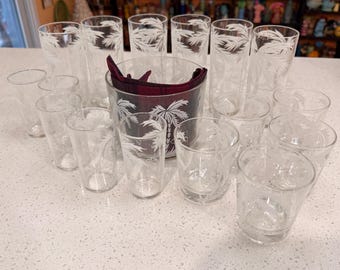 Palm Trees Tiki Vintage 17 Piece Glasses Set Ice Bucket 1950s 1960s 50s 60s Tiki Bar