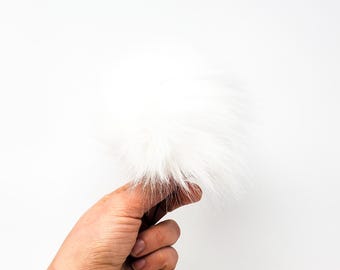Faux Fur Pom Pom WHITEOUT