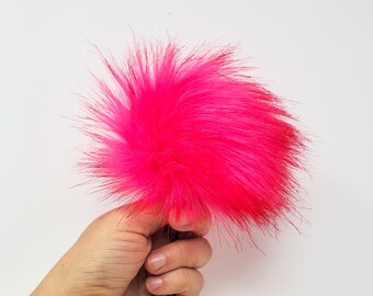 Faux Fur Pom Pom FUCHSIA
