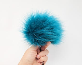 Faux Fur Pom Pom PEACOCK BLUE