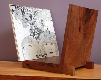 12 &quot;Vinyl LP Display - Mooie Solid Walnut Houder met massieve bodem - Houdt 60 x 12 &quot; Vinyls - Record Storage Display - Audiophile