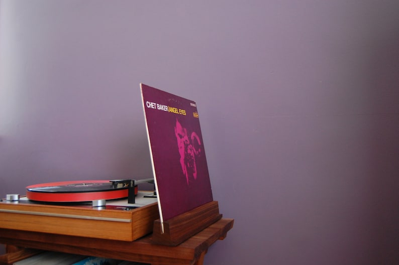 Beautiful Solid Walnut Record Player Table and LP Holder for 12 Vinyl LPs Holds 70 x 12 Vinyls Very Nice Record Storage image 4