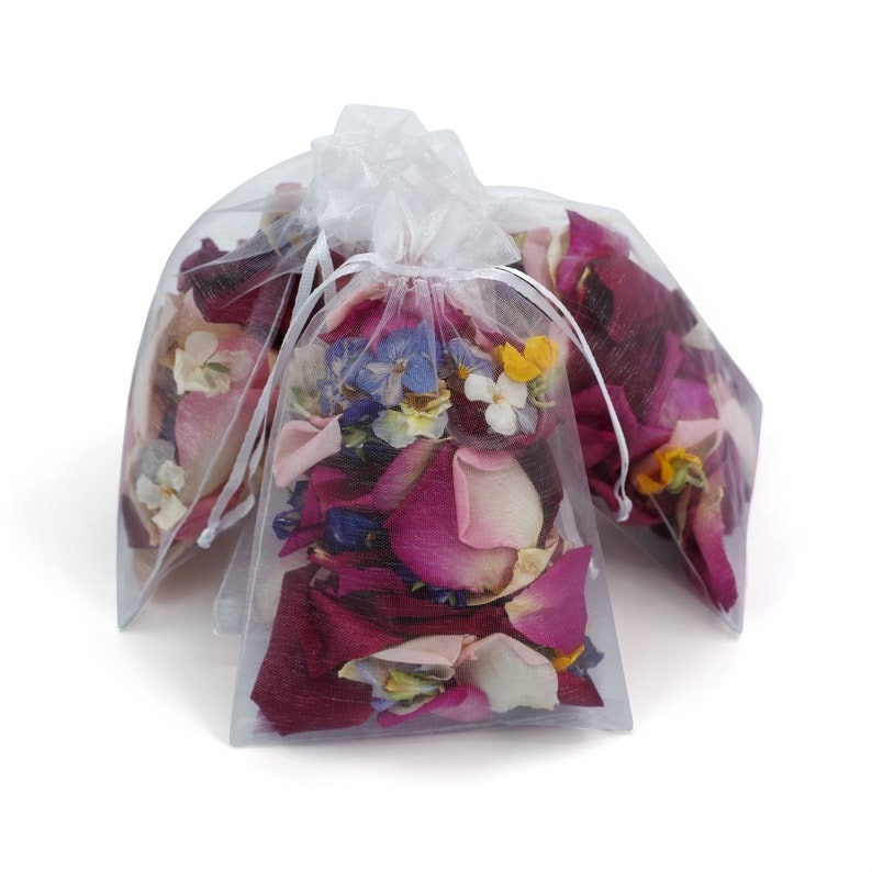 20 Wedding Confetti Petals Organza Bags. Freeze Dried Rose Etsy