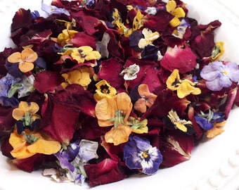 2 litros = 10 tazas de pétalos de rosa y pensamientos secos naturales: confeti para bodas. Cesta para la niña de las flores.