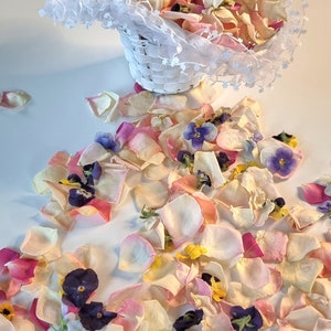 Flower Girl Basket includes lovely Dried rose petals and dried pansies. 100% natural confetti. 2 Liters = 10 cups.