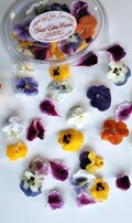 SALE!! Dried Edible Flowers, High Quality! Lovely For drink Toppers, Cake Decorations, Craft Supplies. Pack of 20 pansies -viola. product logo