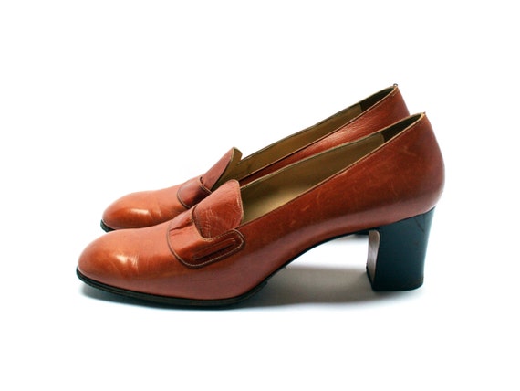 Vintage 1950s leather heel shoes Tawny brown high heels | Etsy