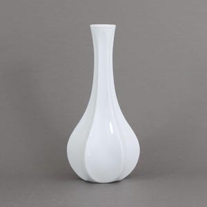 Vintage 1960s GEROLD Germany white vase, Porcelain decor, Minimalist style