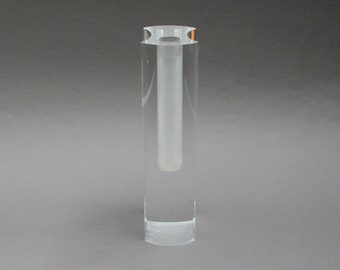 Vintage 1970er Jahre GUZZINI Stielvase, modernes Lucite-Dekor, minimalistischer Stil, Made in Italy