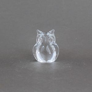 Daum フクロウのクリスタル置物 ヴィンテージ 1960 年代 DAUM クリスタル フクロウの置物、小型