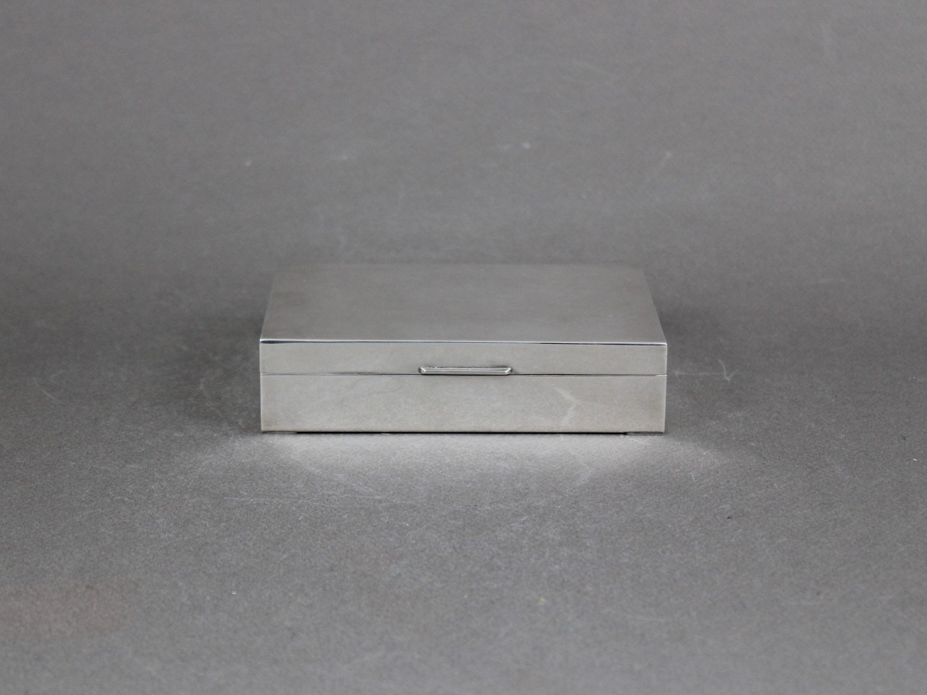 Silver Scene Box - Etsy Canada