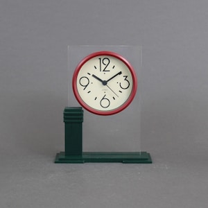 Horloge de table en plastique vintage des années 1990, décoration postmoderne, accessoire de bureau moderne