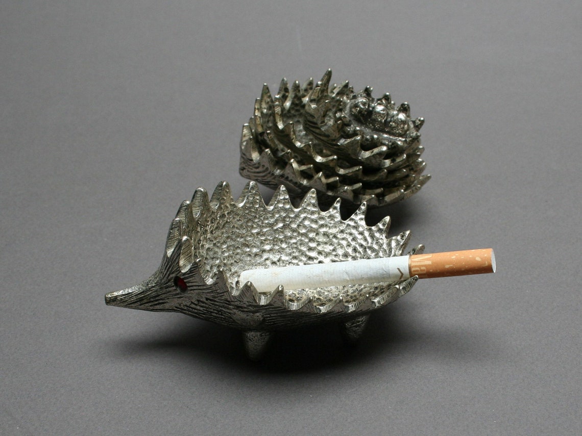 Vintage 1960s stacking hedgehog ashtrays Nesting ash trays Etsy