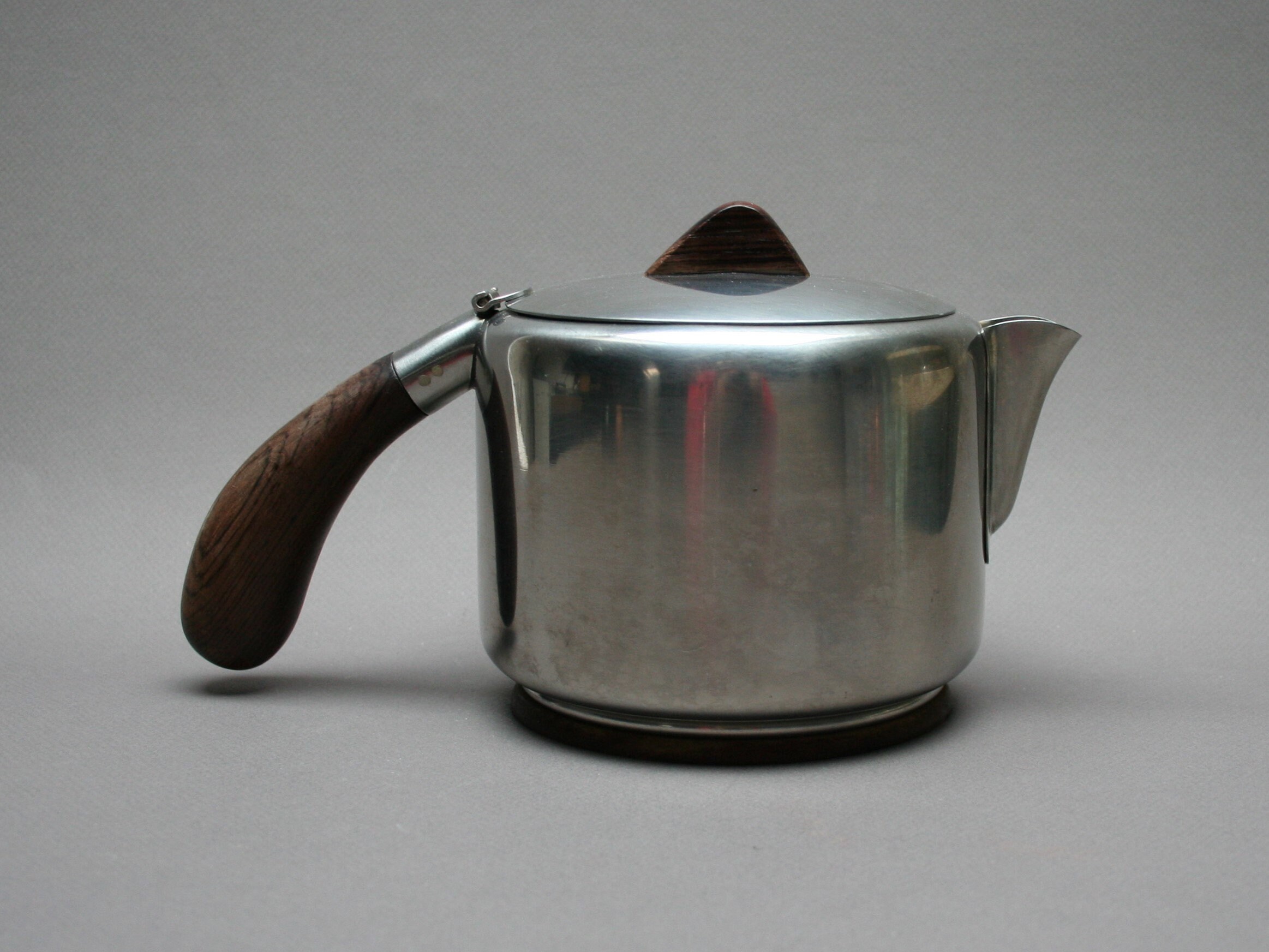 Théière Danoise Lundtofte Inox & Palissandre, Vintage Années 60, Design Moderniste Par Erik Herlow