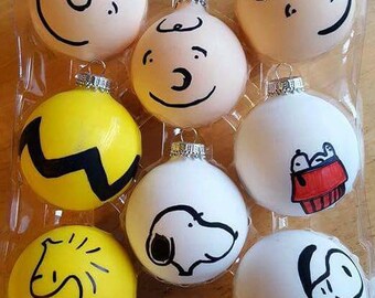 8 Peanuts Christmas Ornaments 8 Peanuts Christmas Ornaments