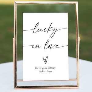 Gra w loterię Bridal Shower, znak loterii ślubnej z biletem na upominek, nowoczesne oznakowanie ślubne do wydrukowania, znaki upominkowe Lucky In Love na przyjęcie | MIA