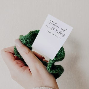 CIARA | Modèle d’étiquette de demoiselle d’honneur Scrunchie, carte de demoiselle d’honneur Scrunchie, pour avoir et retenir votre étiquette arrière de cheveux, demoiselle d’honneur minimaliste moderne