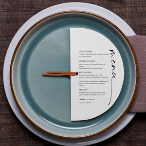 MIA | Menu ślubne w kształcie półksiężyca do edycji do druku, minimalistyczna karta menu w kształcie łuku, nowoczesne menu w kształcie półkola do druku, elegancka karta menu w kształcie łuku DIY