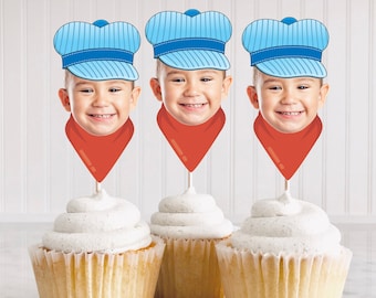 Toppers cupcake compleanno treno, Choo Choo I'm 2 Toppers cupcake compleanno, Chugga Chugga due due decorazioni, Toppers cupcake viso personalizzato fai da te