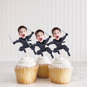 Adornos imprimibles para cupcakes de ninja, decoraciones de cumpleaños de ninja, adornos para tartas de ninja, decoración para fiestas de artes marciales, adornos con caras para cupcakes, decoración infantil