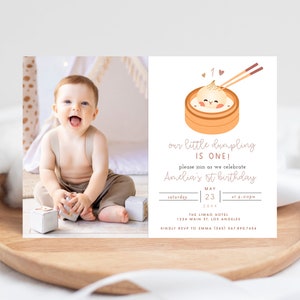 Convite de aniversário de bolinho de massa, primeiro aniversário de gênero neutro, convite de primeiro aniversário de bolinho de massa, festa de aniversário de bolinho de massa Bao, modelo editável