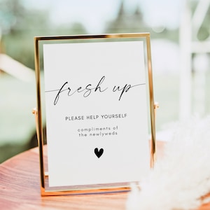 Minimalist Freshen Up Sign Template, Elegant Wedding Bathroom Sign Printable, Modern Script Toiletry Sign for Wedding Guests