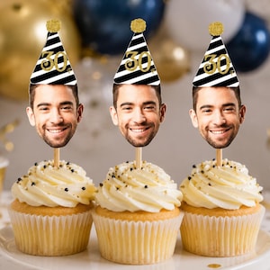 写真入りカップケーキトッパー（30歳、40歳、50歳、60歳、75歳）印刷可能、楽しい誕生日デコレーション、男性の30歳の誕生日デコレーション、カスタムフェイスパーティーデコレーション