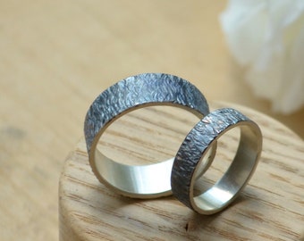 Brutal Sterling silver 2 rings, Wild grass Organic textured bands, Masculine 4mm and 8mm Rings for Couple, Viking wedding handhammered ring