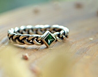 Princess cut Green Topaz 3mm Silver ring, Her Anniversary gift,Scandinavian Braid band, Viking Handfasting ceremony,Woodland Engagement