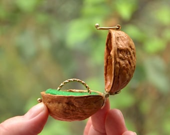 Personalized proposan ring holder,Ecofriendly WALNUT ring box, unique Rustic style wedding, small  Woodland Engagement Ring Bearer Box