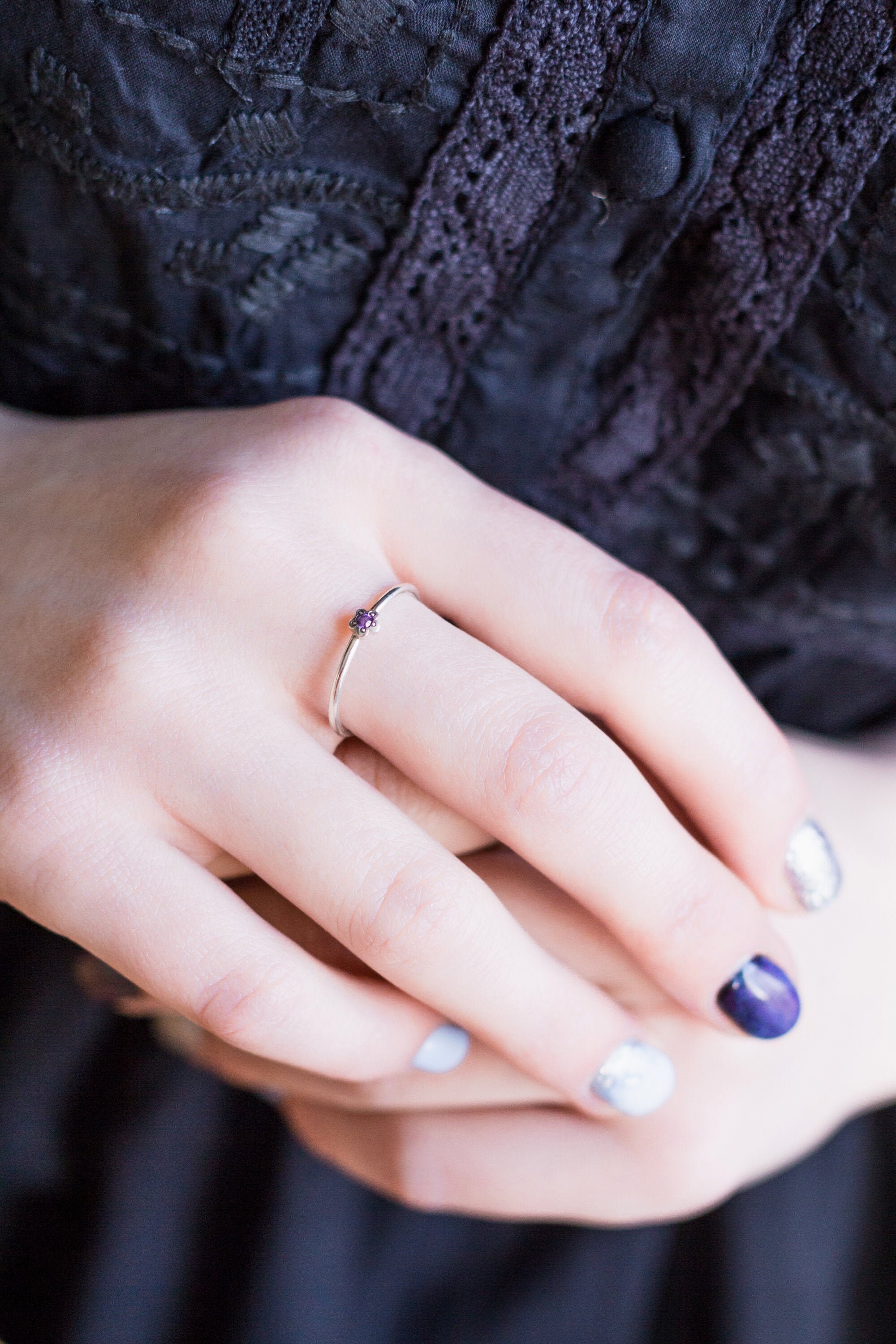 Silver Stacking Flower rings Thin textured rings set Sisters | Etsy