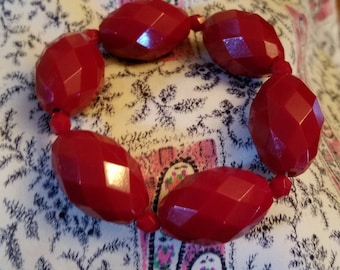 Vintage Crimson Red Bracelet / Mousie Mae