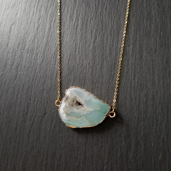 Agate Necklace, Natural, Stone, Gift, Light Green, Gold, Chain, Pendant, Accessory, Accessories, Present, Jewelry, Jewellery