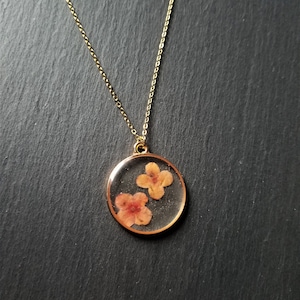 Botanical Necklace, Real, Pressed, Flower, Circle, Clear, Pendant, Gold, Resin, Gift, Accessory, One of a kind Present - Jewellery
