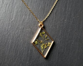 Botanical Necklace , Resin , Pressed , Plant , Green , Diamond, Clear, Pendant, Gift, Accessory, One of a kind, Present, Jewellery