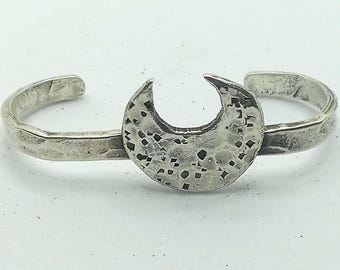 Handmade Double Ring with Half Moon, 999 Silver Finger Jewelry Gift for Goth Celestial Inspired Ring