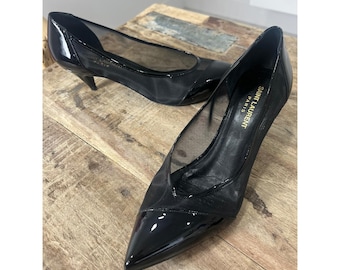 Vintage Saint Laurent Schwarzer Netzstoff und Lackleder Spitzschuh Kitten Heel