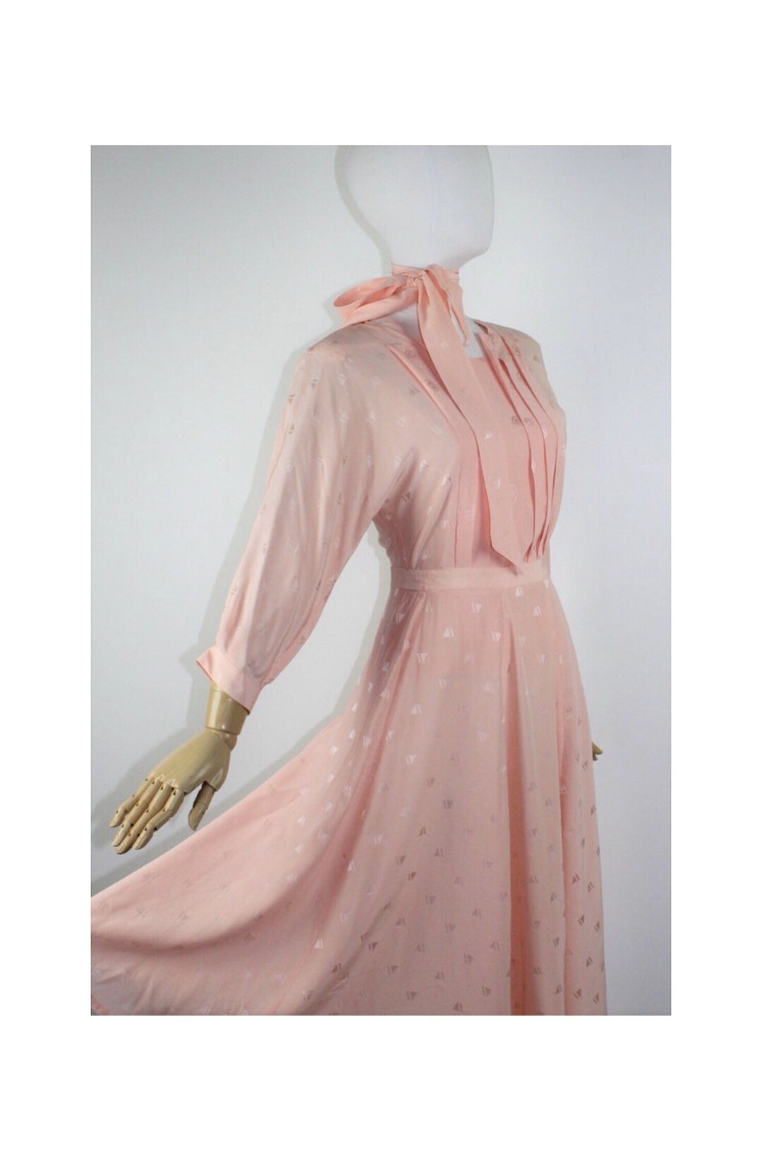80s Two Piece Set Silk Skirt and Blouse Pink Embossed Novelty Print Set ...