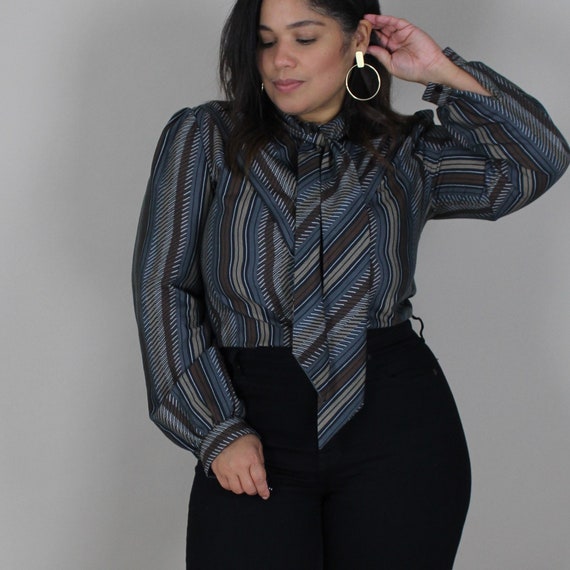 80s Jerrie Lurie Pussy Bow Button Up Blouse